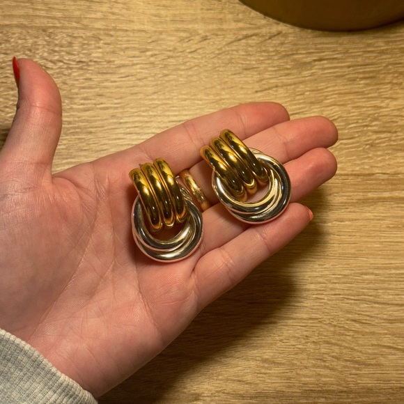 Heaven Mayhem double knot earrings - Picture 5 of 8